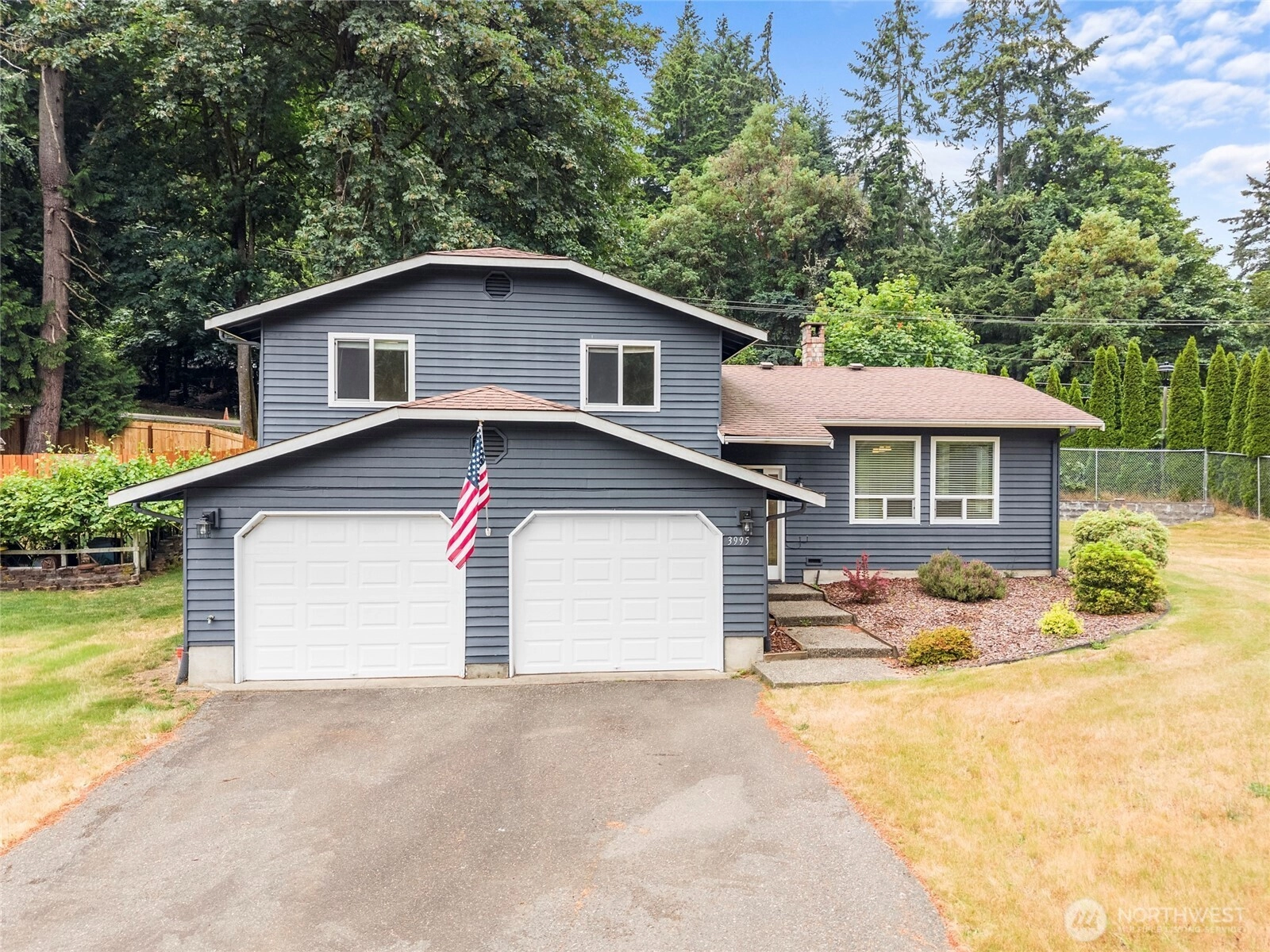 3995 Fischer Park Ave NE Bremerton WA 98310