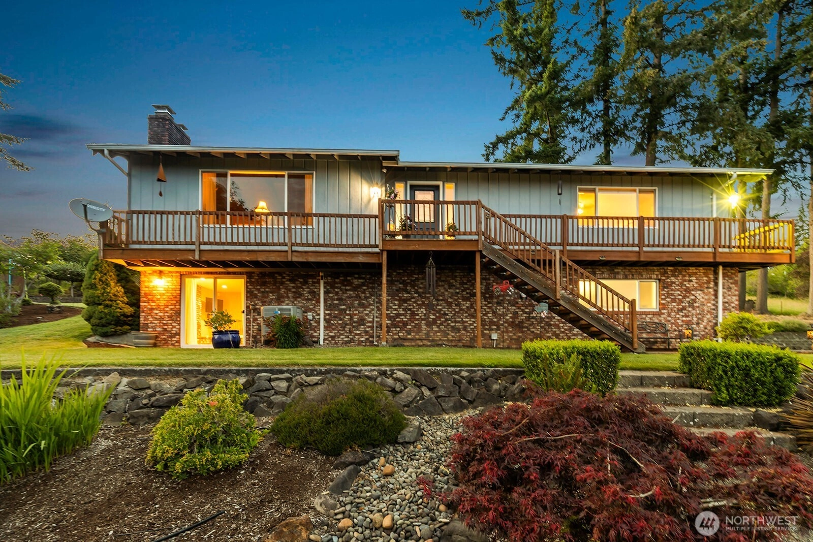 27 Jones Rd Kelso WA 98626