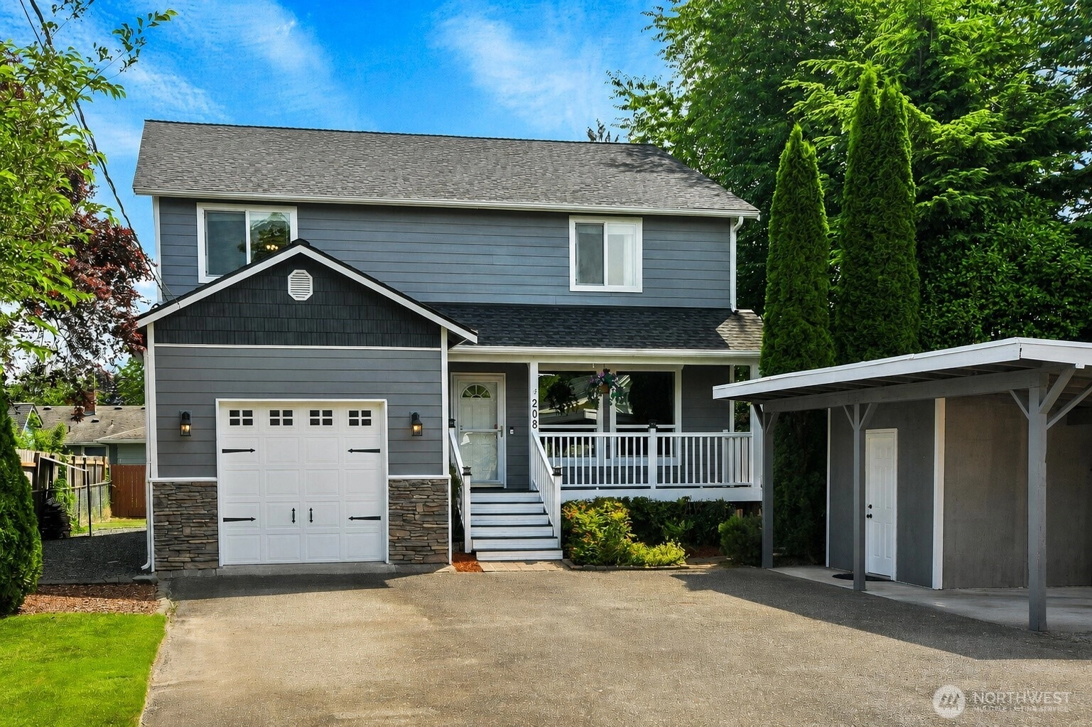 208 5th St Sultan WA 98294