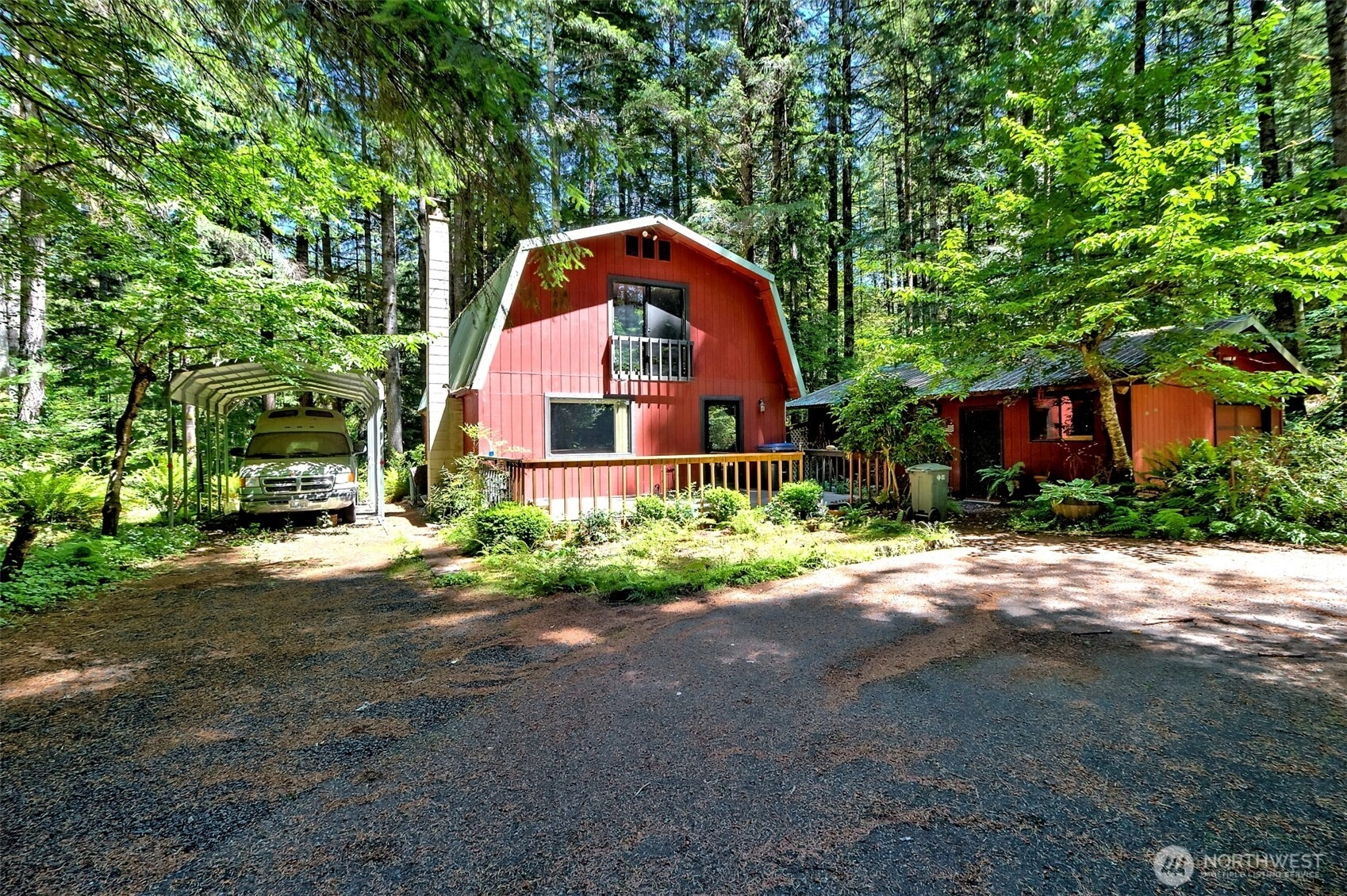 830 N Lake Cushman Rd Unit  Hoodsport WA 98548