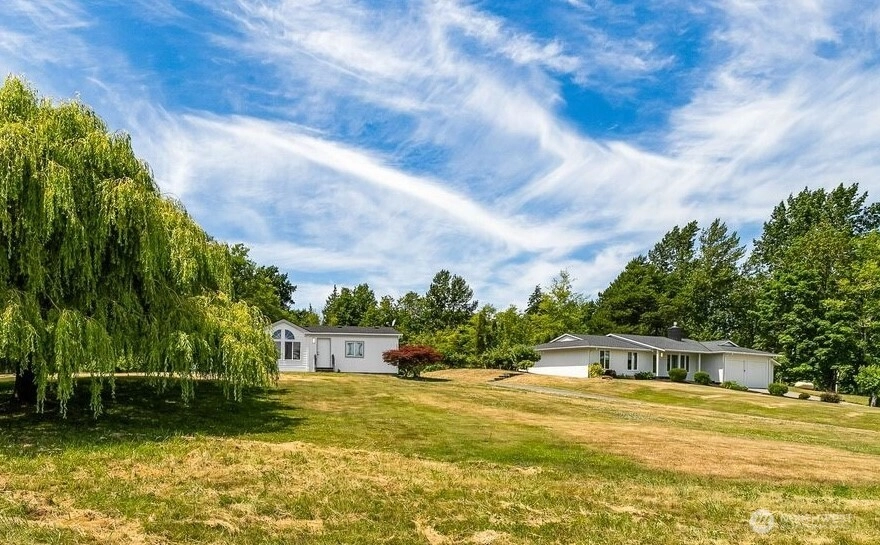 2949 Canlin Dr Ferndale WA 98248