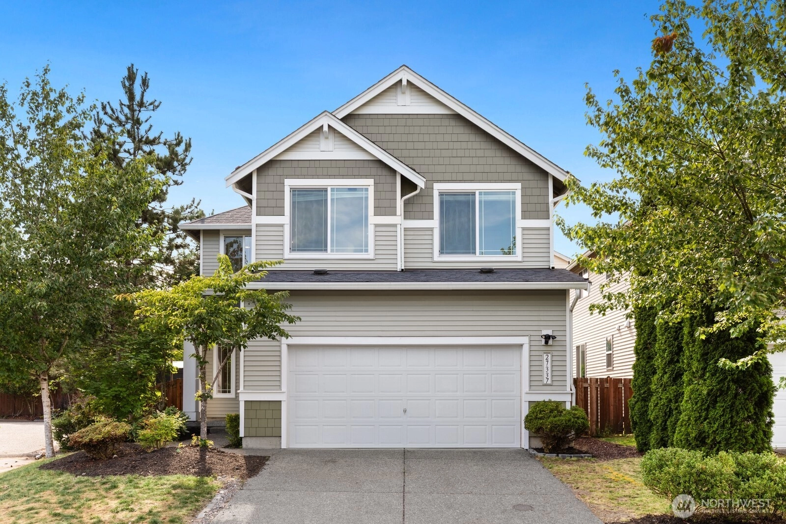 27337 214th Ter SE Maple Valley WA 98038