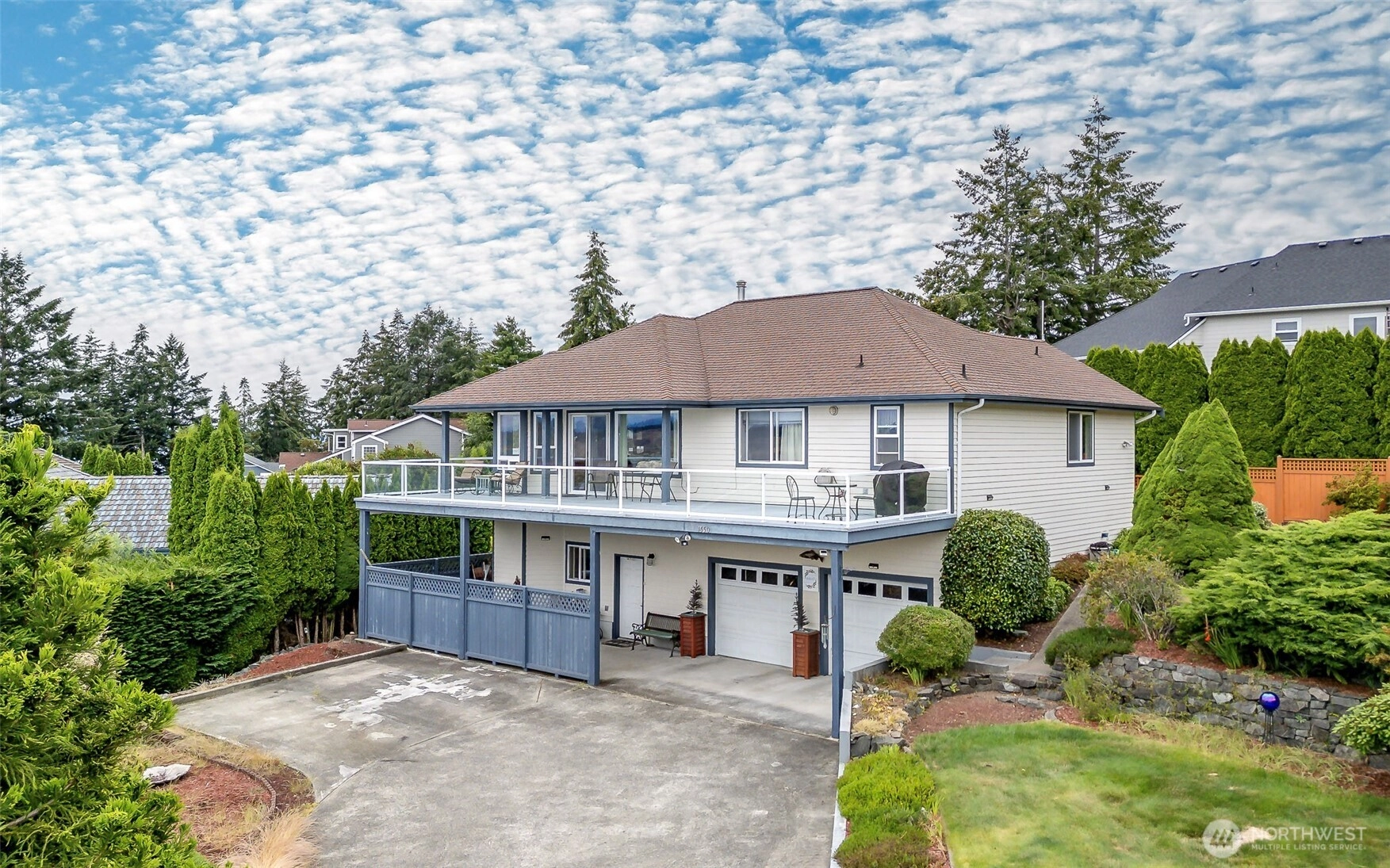 1550 13th Ct Fox Island WA 98333