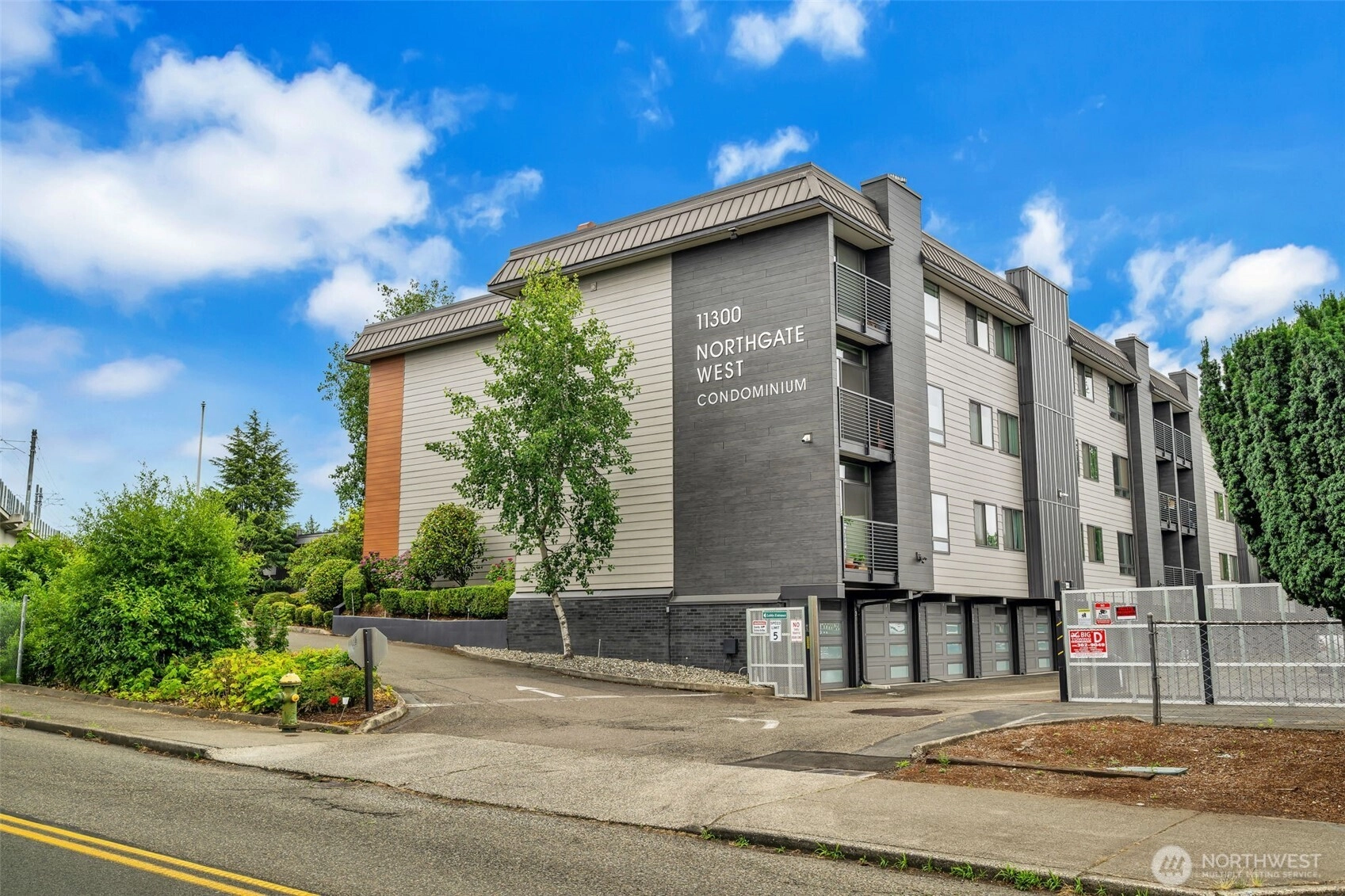 11300 1st Ave NE Unit 115 Unit 115 Seattle WA 98125