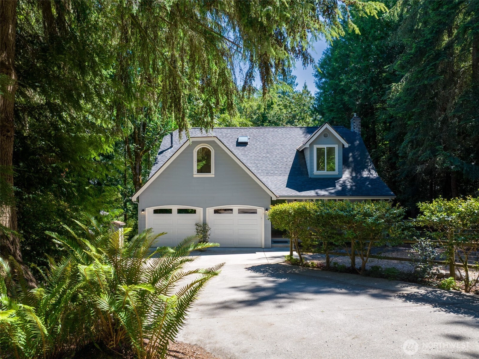 10095 NE Knight Rd Bainbridge Island WA 98110