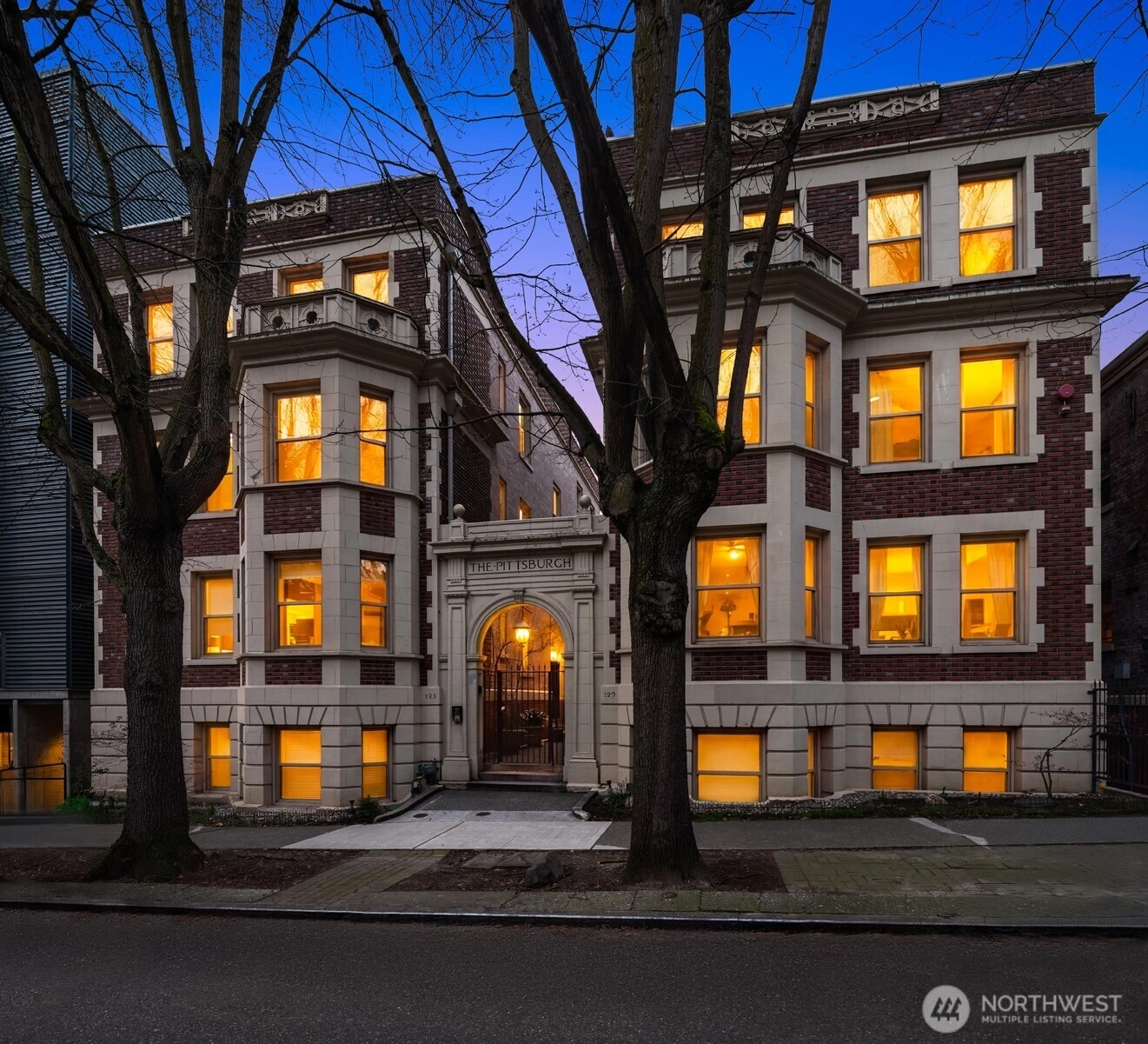 129 Warren Ave N Unit G Unit G Seattle WA 98109