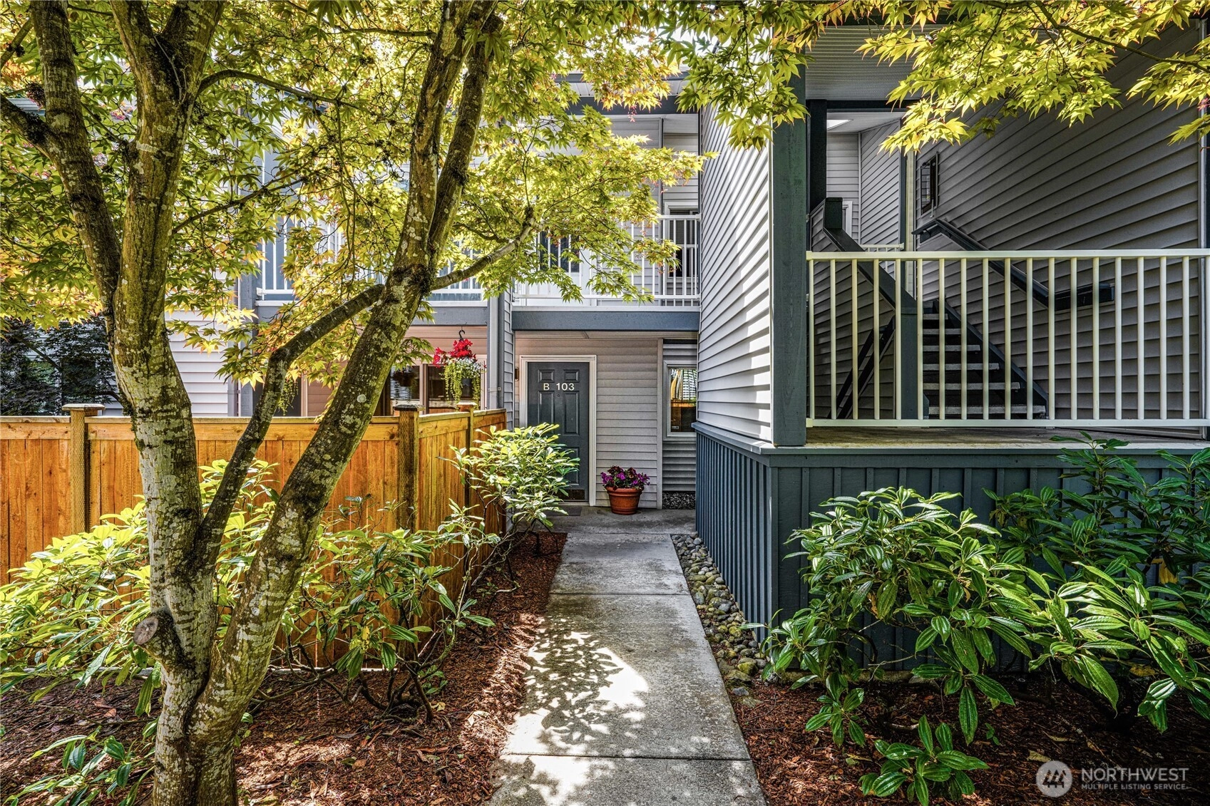 12680 NE 10th Pl Unit B103 Unit B103 Bellevue WA 98005