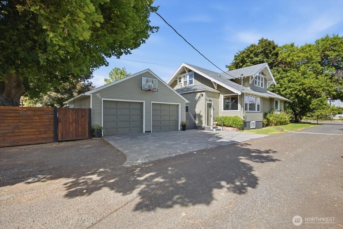 400 Coppei Ave Waitsburg WA 99361
