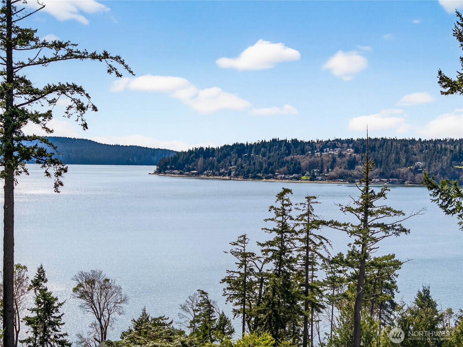 8651 Turners Bay Pl Unit  Anacortes WA 98221