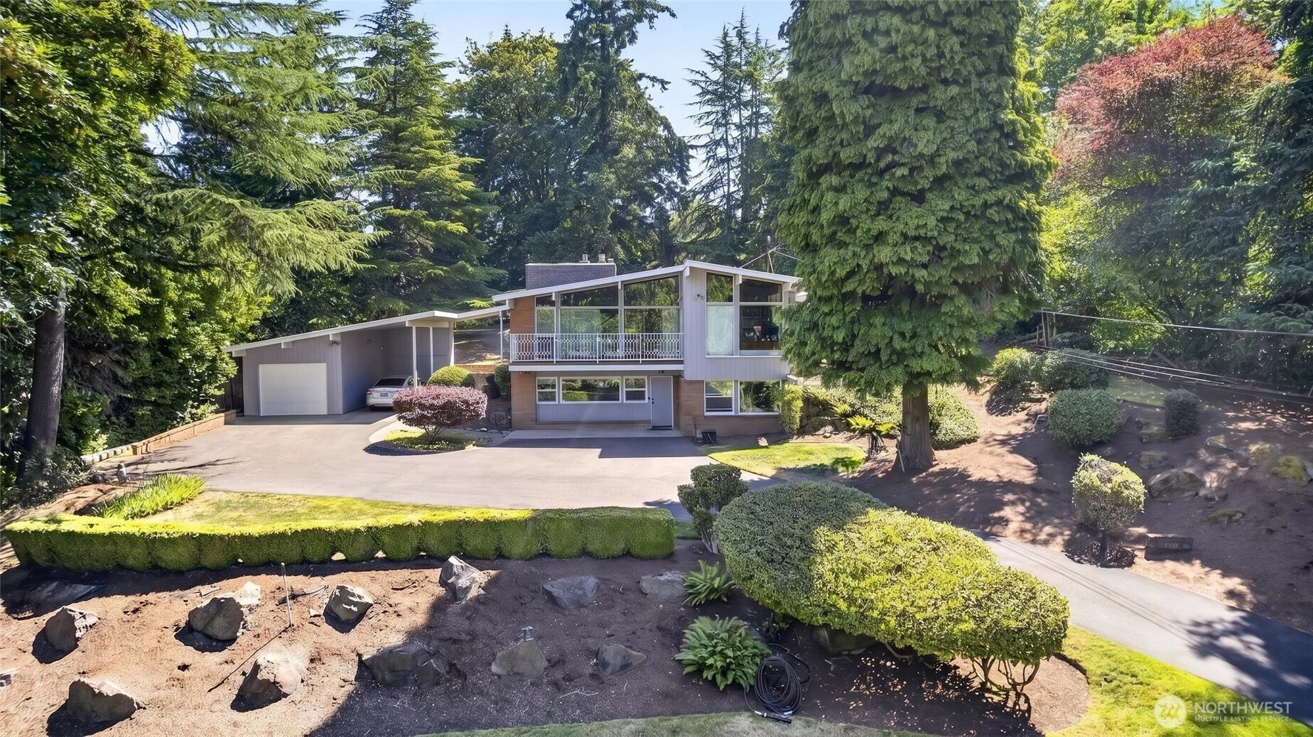 17438 6th Ave SW Unit  Normandy Park WA 98166