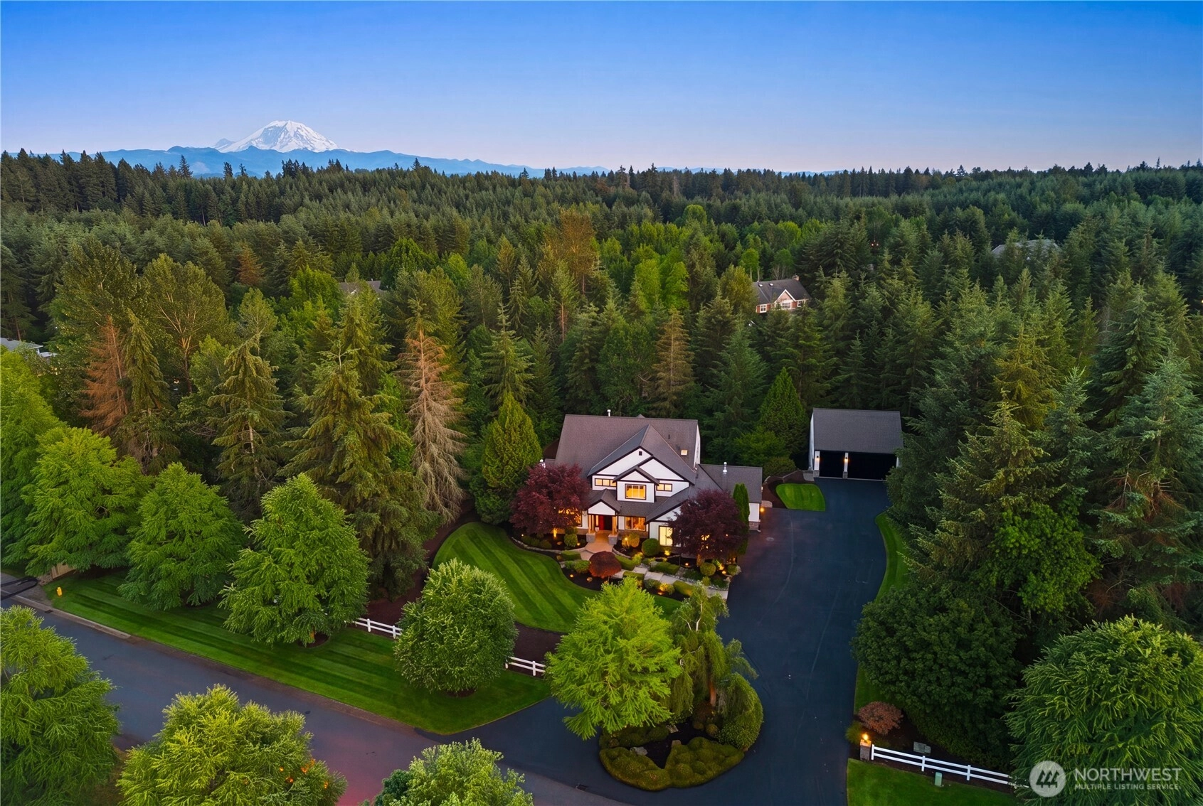 22439 SE 313th Pl Black Diamond WA 98010