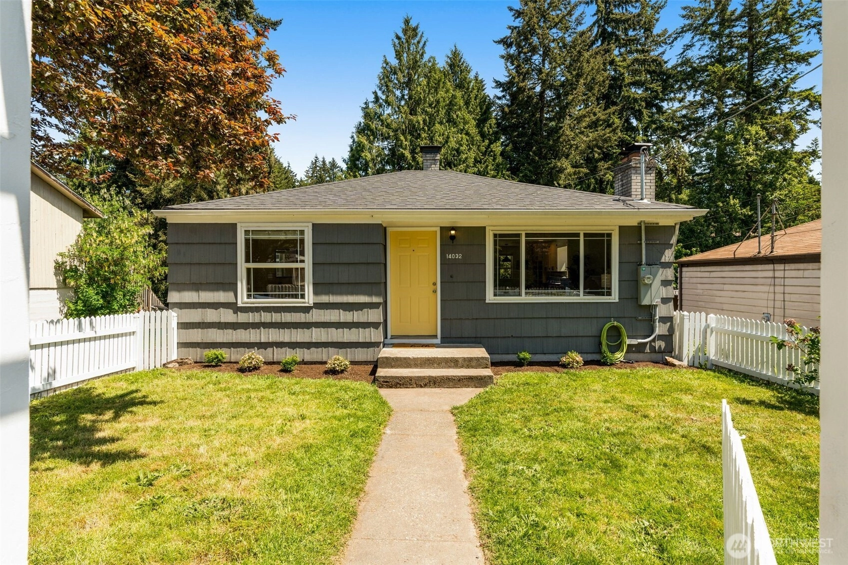 14032 Stone Ave N Unit  Seattle WA 98133