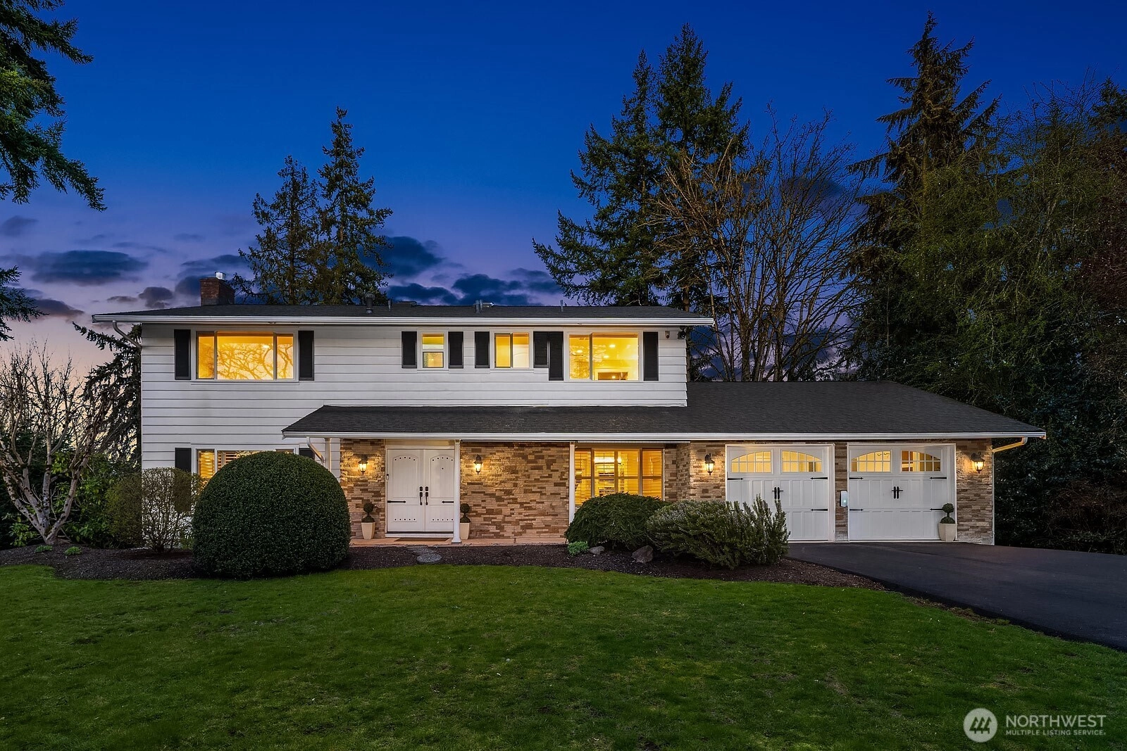 2650 79th Ave NE Medina WA 98039