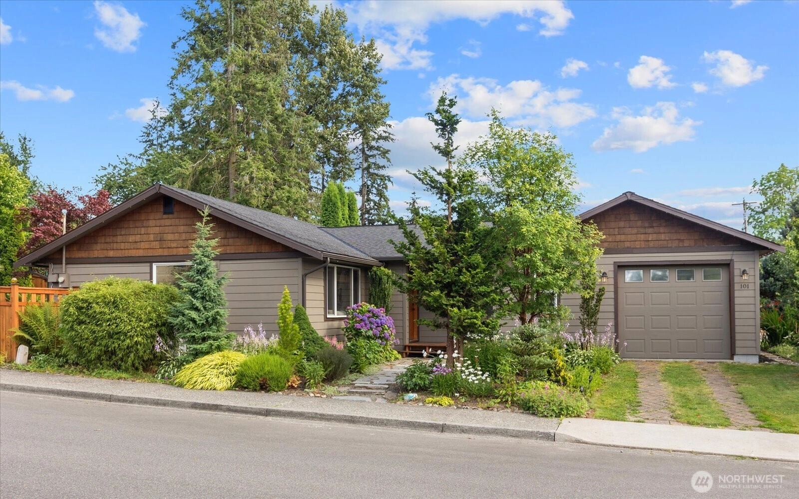 101 S Stillaguamish Ave Arlington WA 98223
