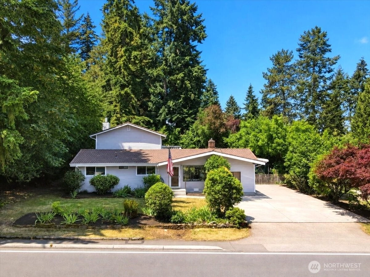 15621 84th Ave NE Kenmore WA 98028