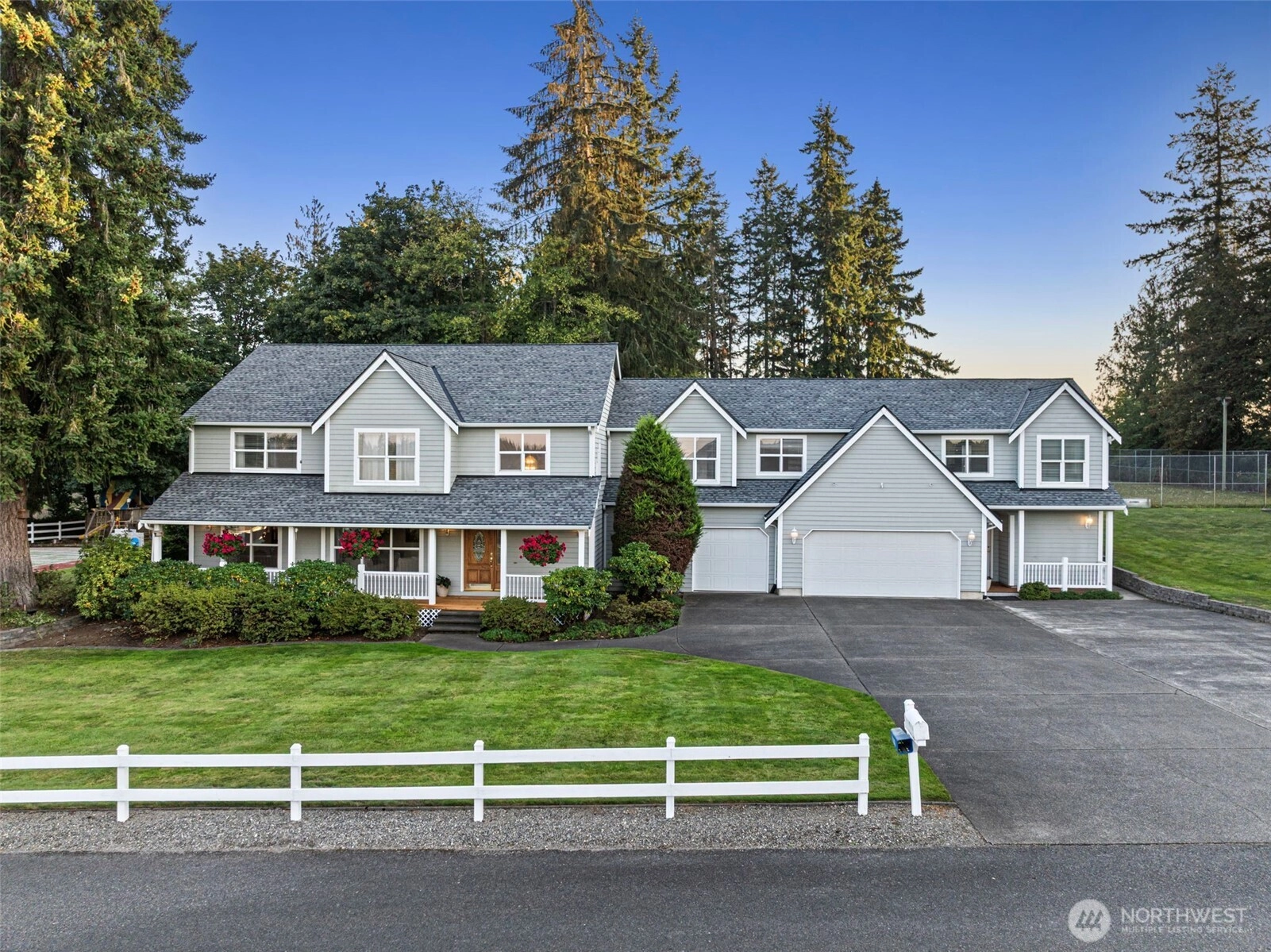 13804 231st St Ct E Graham WA 98338