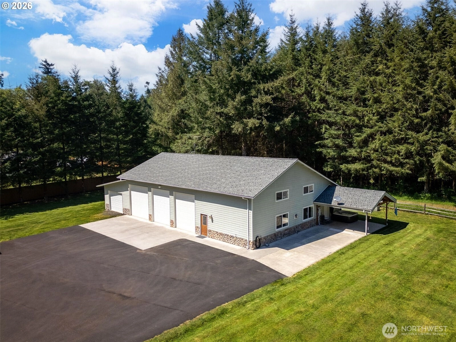 112 Chapman Rd Castle Rock WA 98611