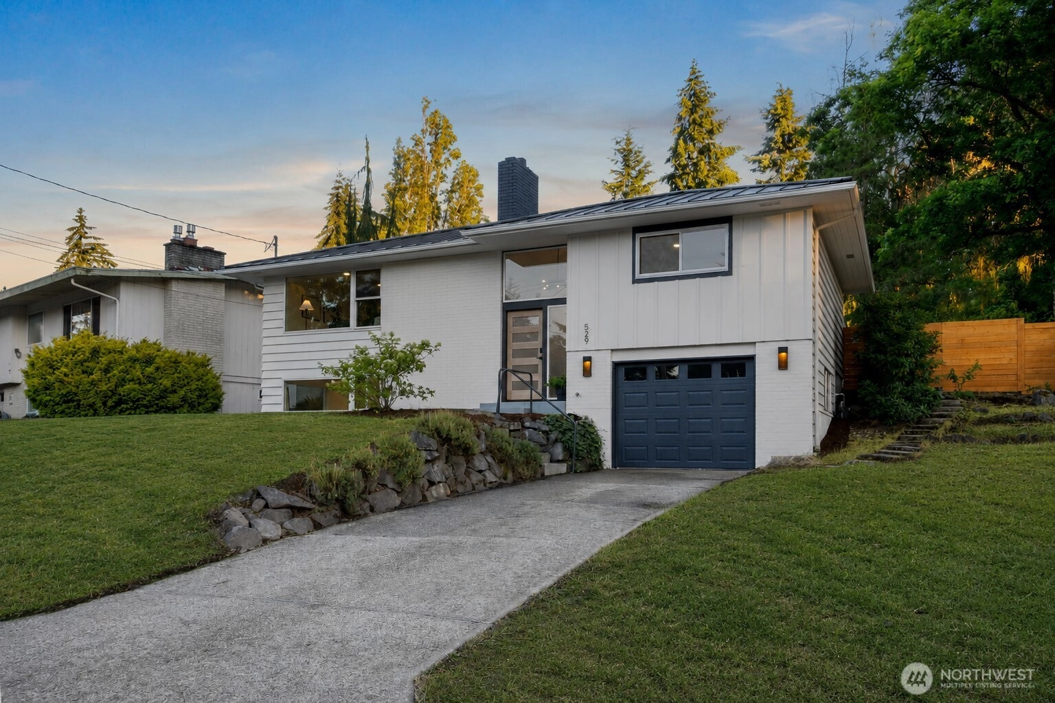 529 S 302nd St Federal Way WA 98003
