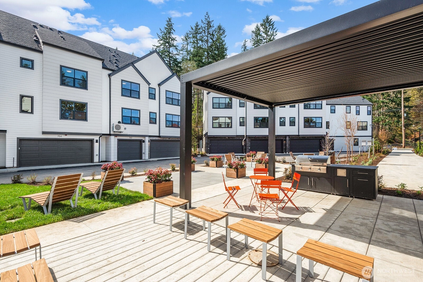 781 7th Ave NW Unit  Issaquah WA 98027