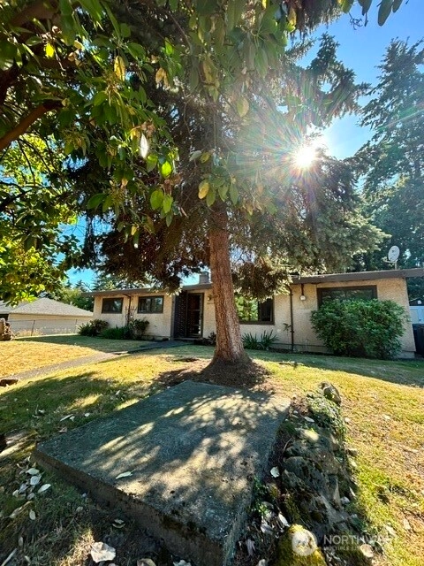 20119 14th Ave S SeaTac WA 98198