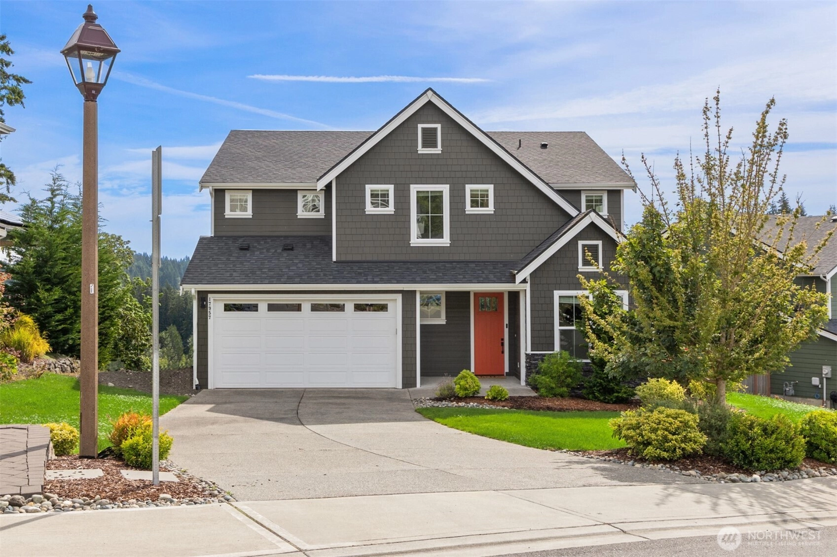 17957 Sunrise Ridge Ave NE Poulsbo WA 98370