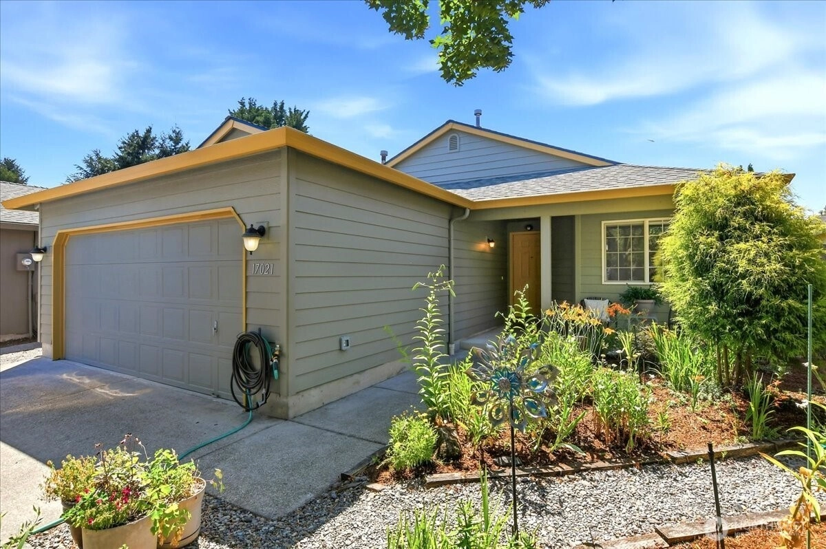 17021 SE 18th St Vancouver WA 98683