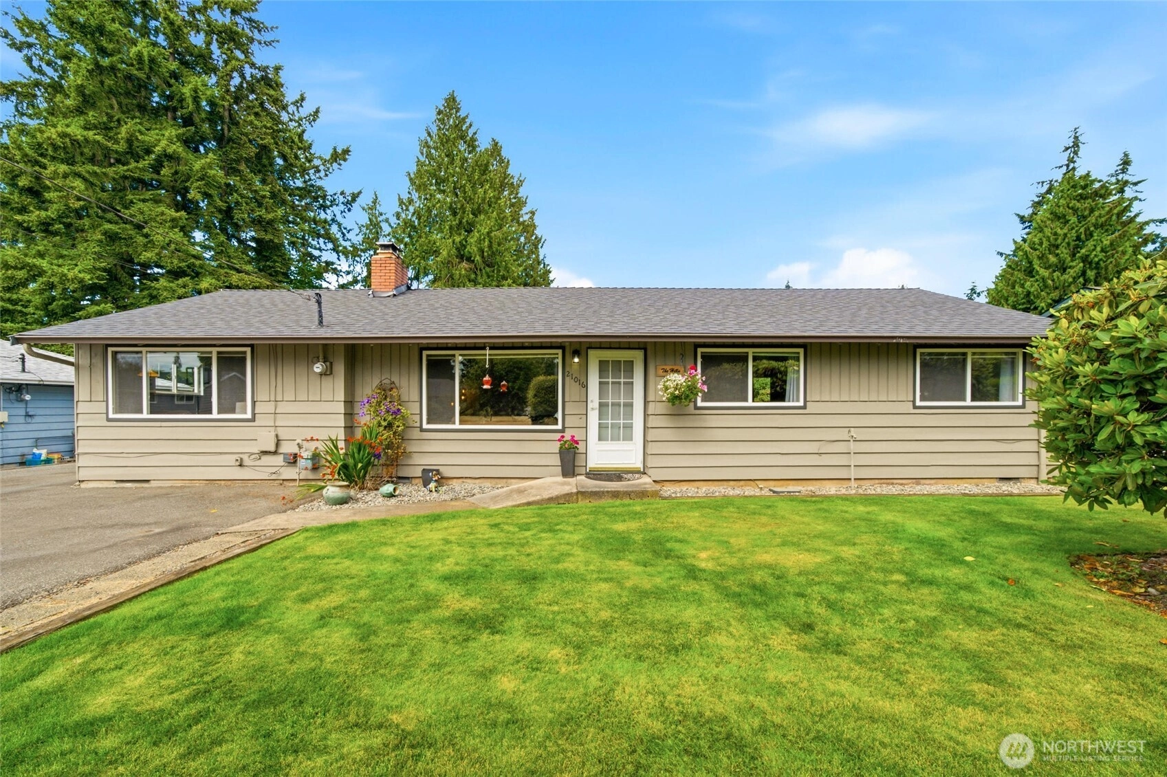 21016 78th Ave W Edmonds WA 98026