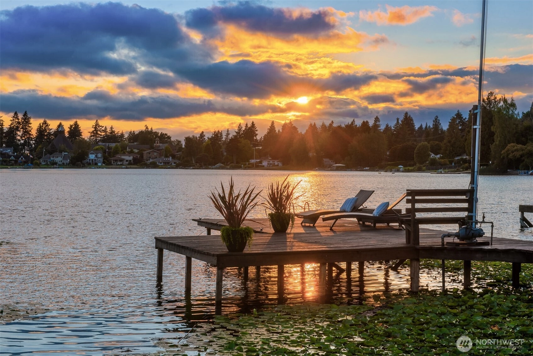 15413 11th Ave SW Burien WA 98166