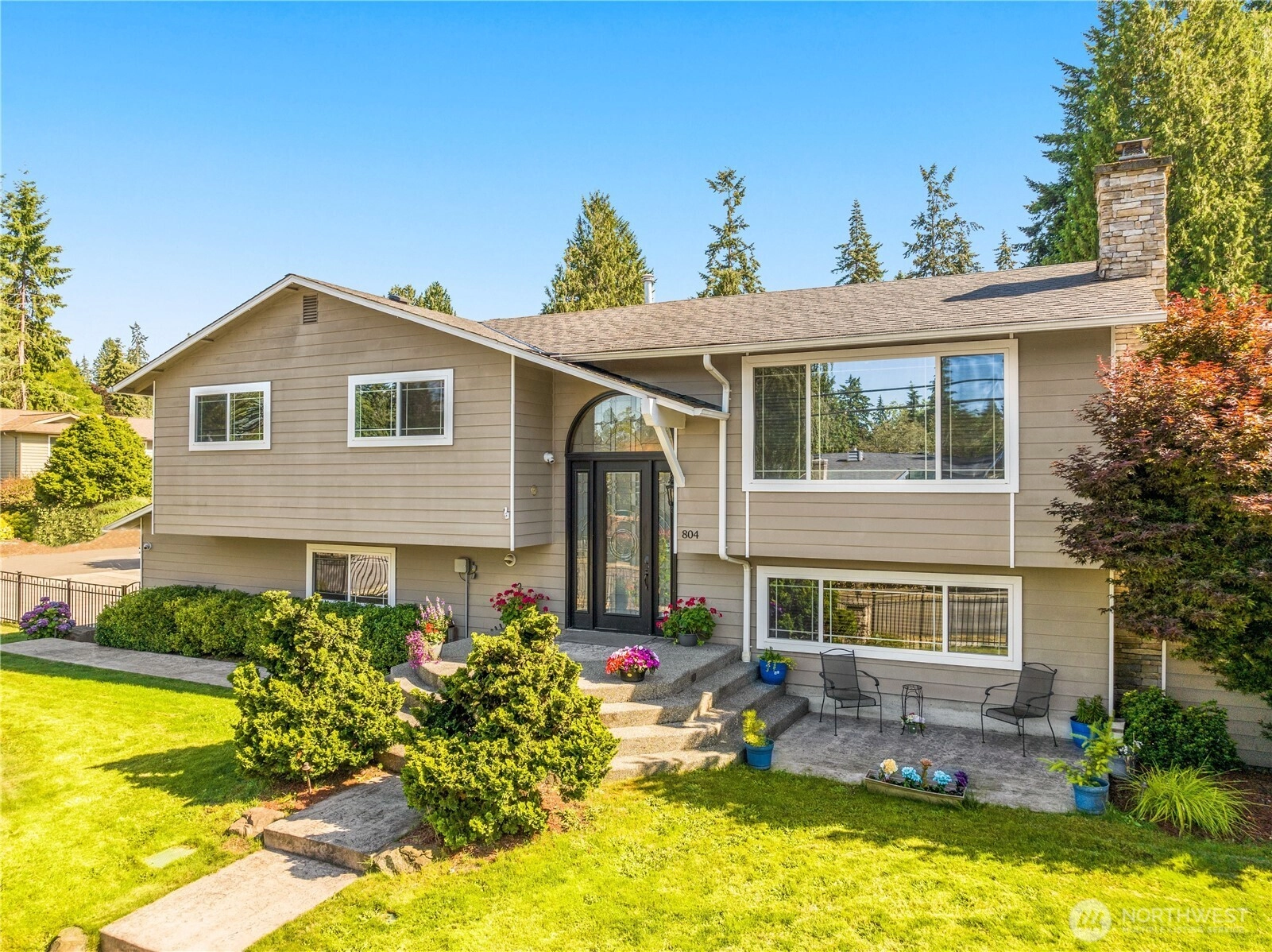 804 15th St SW Edmonds WA 98020