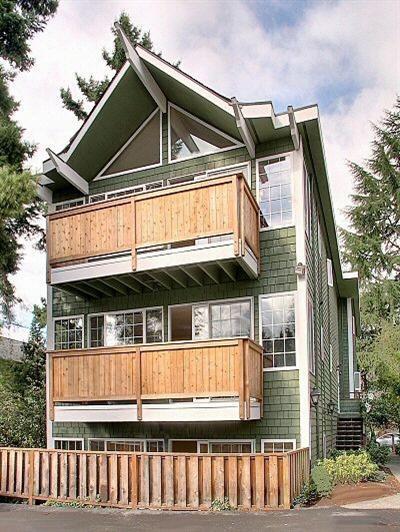4728 40th Ave NE Unit 2B Unit 2B Seattle WA 98105