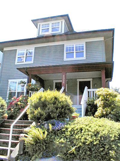 2313 10th Ave E Unit B Unit B Seattle WA 98102
