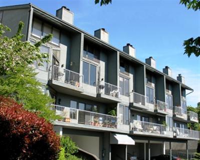 2030 13th Ave W Unit 103 Unit 103 Seattle WA 98119