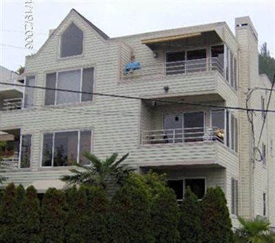 3828 Beach Dr SW Unit 302 Unit 302 Seattle WA 98116