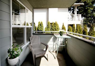 14035 Greenwood Ave N Unit 203 Unit 203 Seattle WA 98133