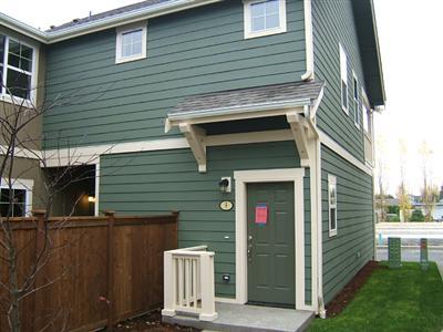 2705 62nd Ave E Unit 2F Unit 2F Fife WA 98424
