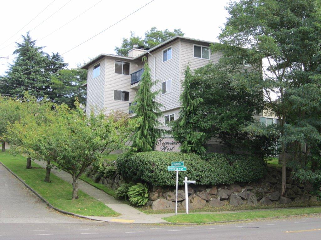 3917 SW Raymond St Unit 302 Unit 302 Seattle WA 98136
