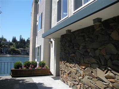 5701 Seaview Ave NW Unit 302 Unit 302 Seattle WA 98117