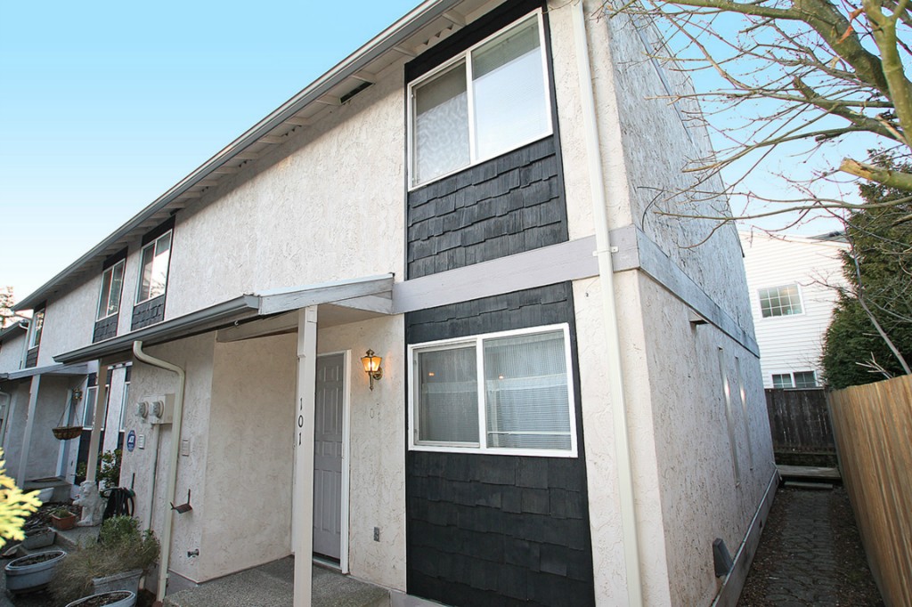 1426 NE 151st St Unit 101 Unit 101 Shoreline WA 98155