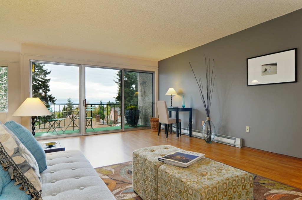 11515 Greenwood Ave N Seattle WA 98133