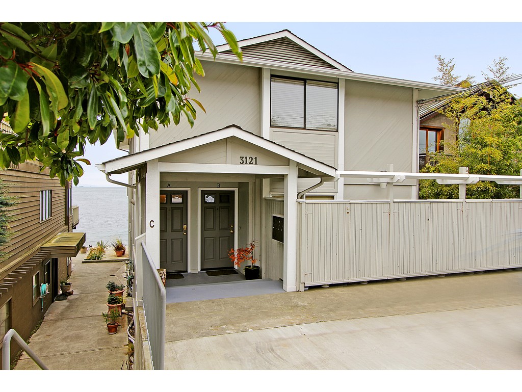3121 Alki Ave SW Unit A Unit A Seattle WA 98116