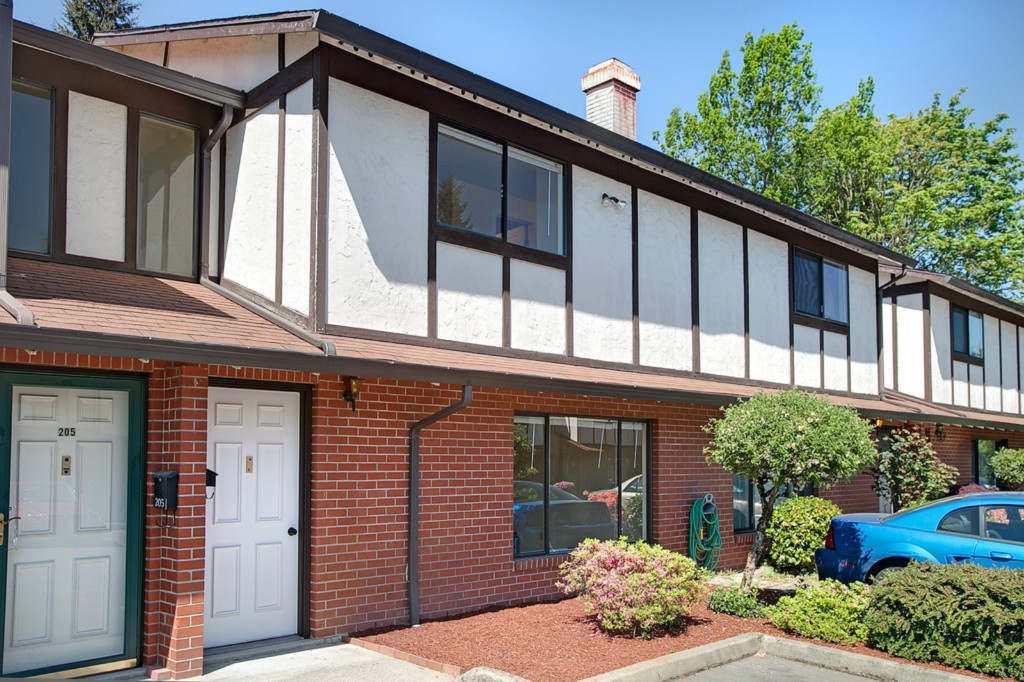 212 SW 146th St Unit 206 Unit 206 Burien WA 98166