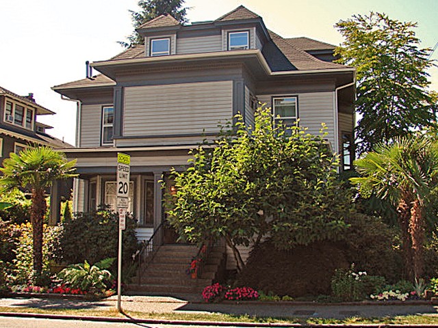 1733 15th Ave Unit 204 Unit 204 Seattle WA 98122