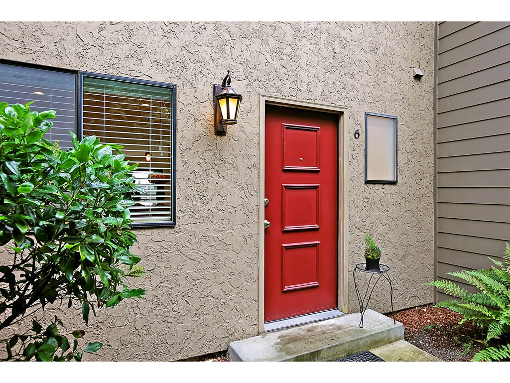 350 4th Ave S Unit 6 Unit 6 Kirkland WA 98033