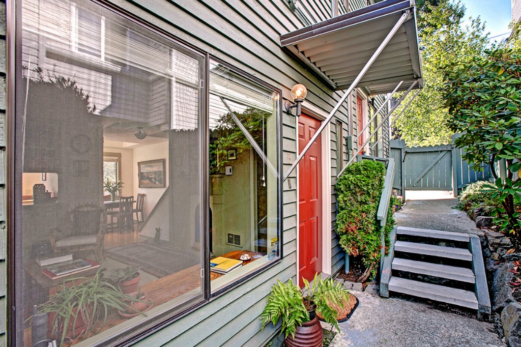 202 25th Ave E Unit B Unit B Seattle WA 98112