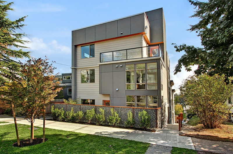 210 B 26th Ave E Unit  Seattle WA 98112