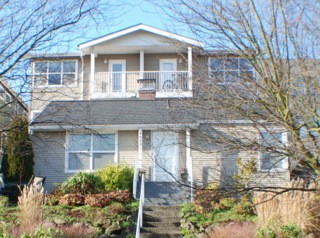 4527 41st Ave SW Unit 202 Unit 202 Seattle WA 98116