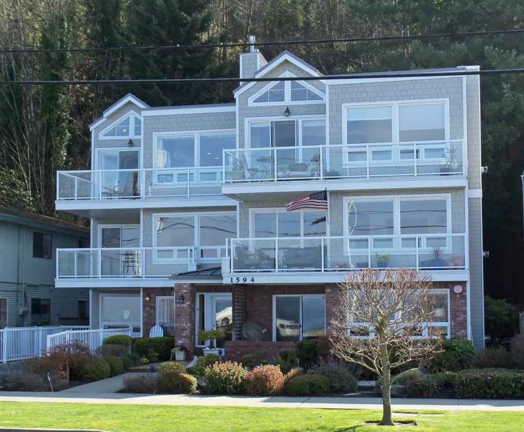 1594 Alki Ave SW Unit 301 Unit 301 Seattle WA 98116