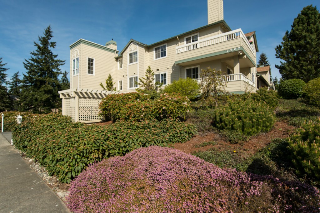 7207 210th St SW Unit 103 Unit 103 Edmonds WA 98026