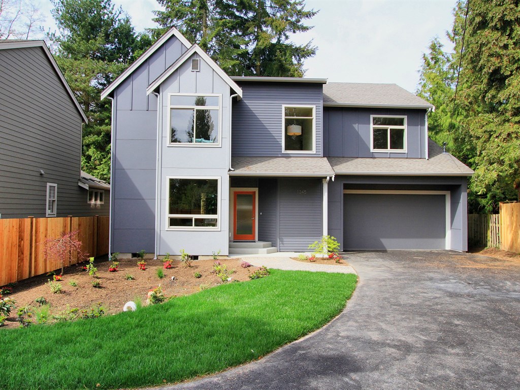 11345 Sand Point Way NE Seattle WA 98125