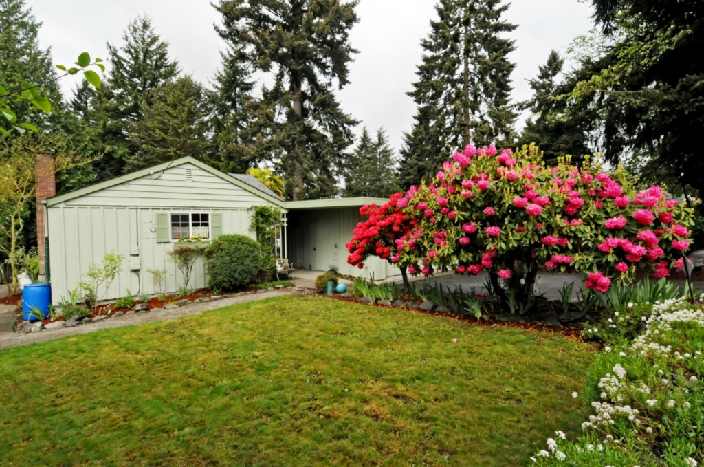 15611 21st Ave SW WA 98166 Seahurst WA 98166